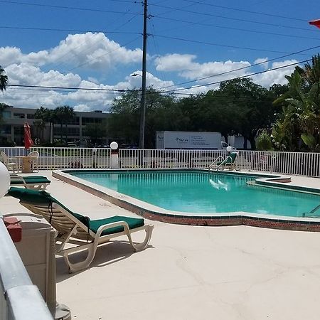 Clearwater Inn Safety Harbor Dış mekan fotoğraf
