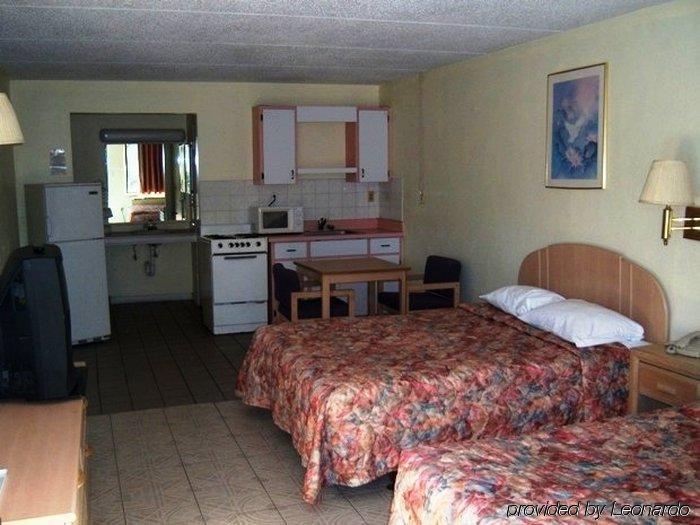 Clearwater Inn Safety Harbor Oda fotoğraf