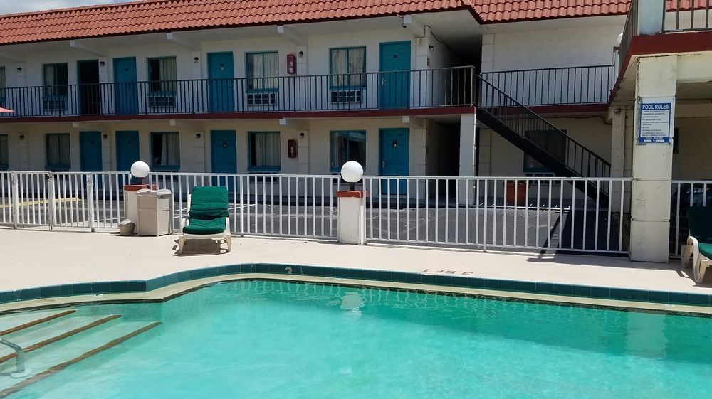 Clearwater Inn Safety Harbor Dış mekan fotoğraf