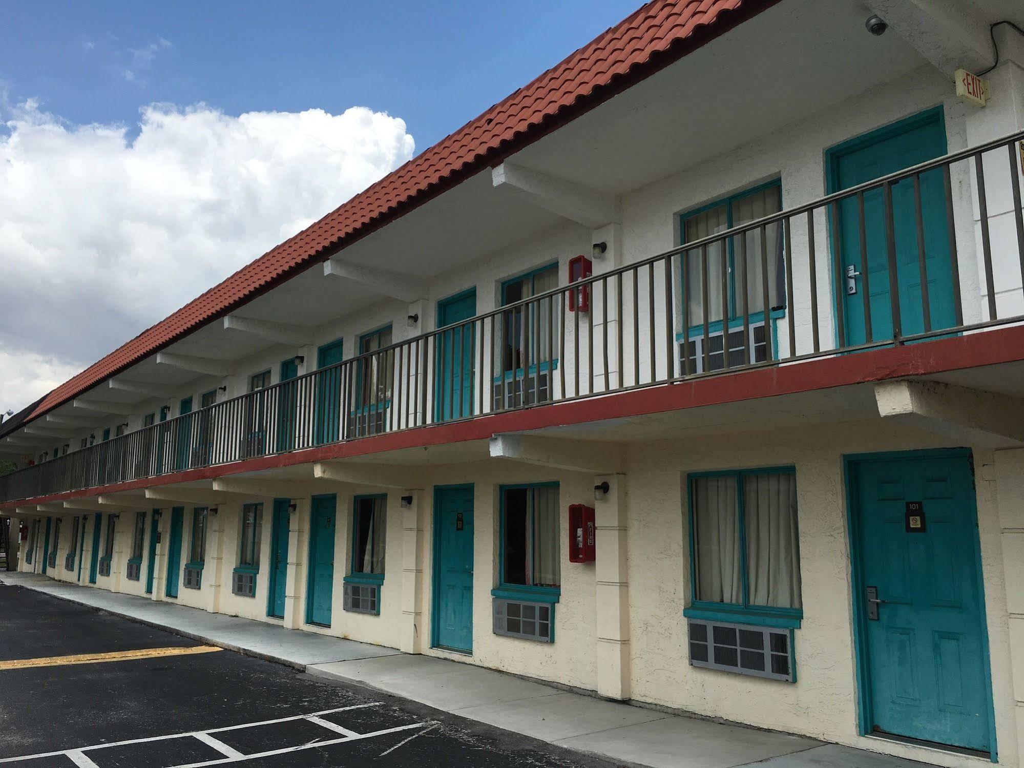 Clearwater Inn Safety Harbor Dış mekan fotoğraf